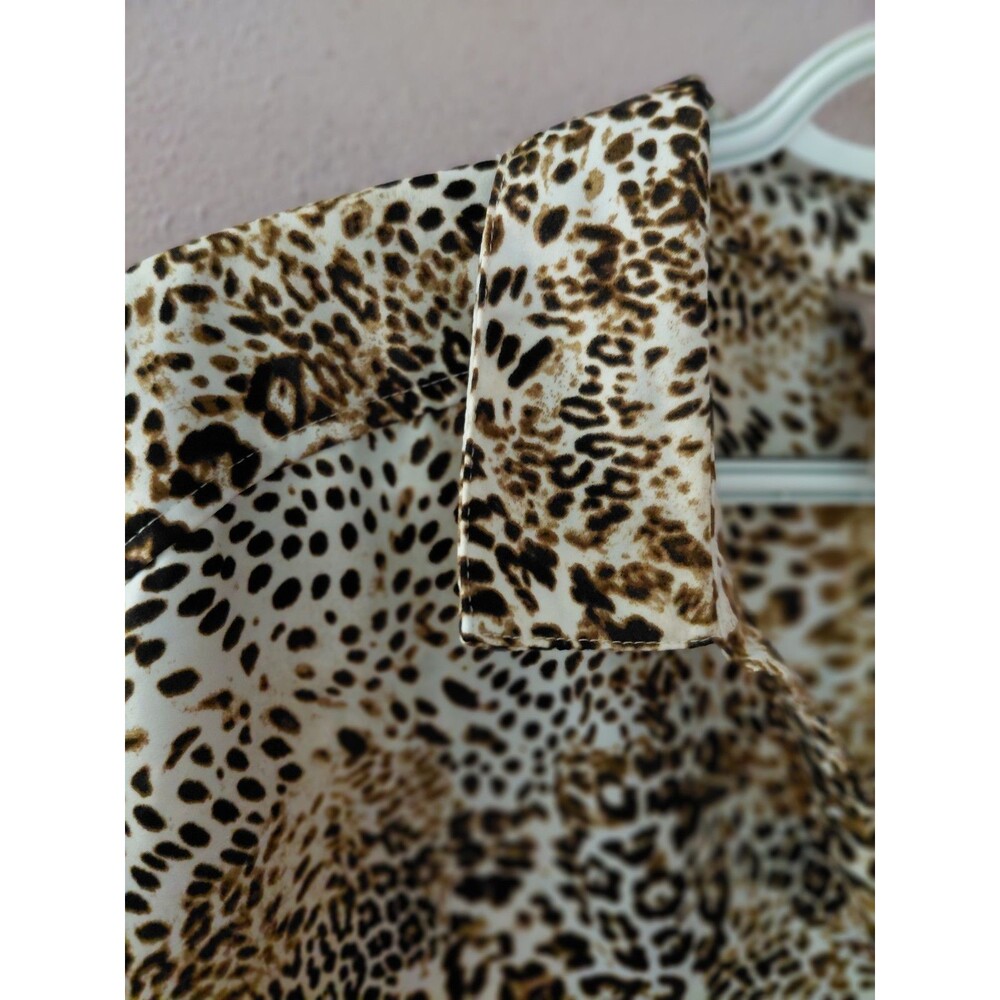 Chicos Women’s Leopard Print Button Down Shirt Tunic Animal Print Size 3(XL) - Picture 2 of 11